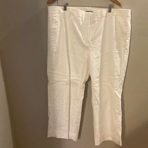 J Crew cropped pant in white linen size 20